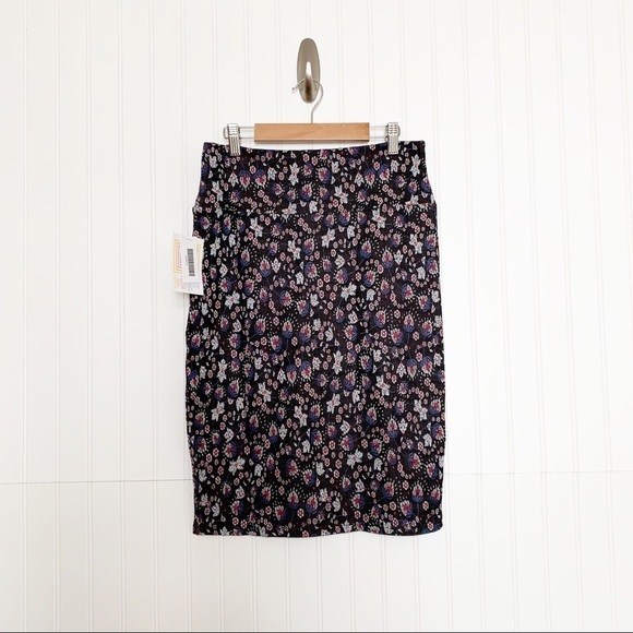 Lularoe Black Jacquard Floral Cassie Pencil Skirt - Picture 1 of 6